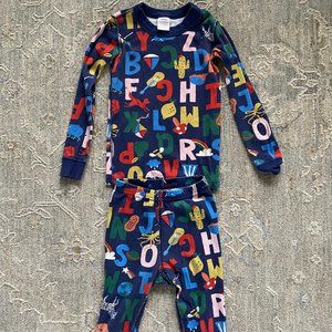 Hanna Andersson Kids Size 5/5T Alphabet Pajamas